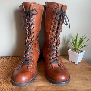 Women's Tall Lace-Up Leather Boots in Tan